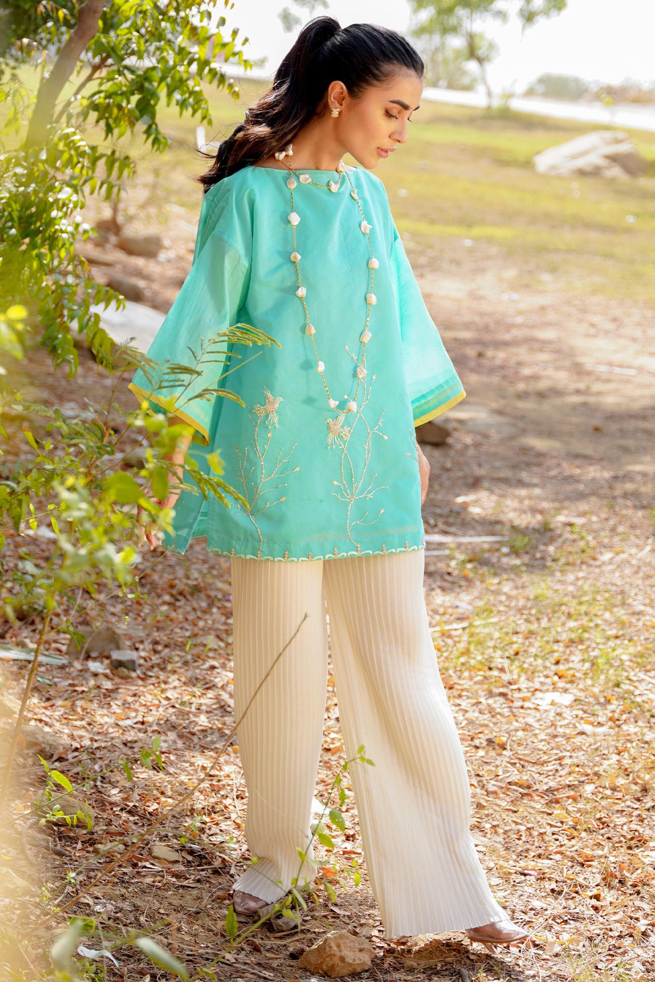 Spring Aura 604