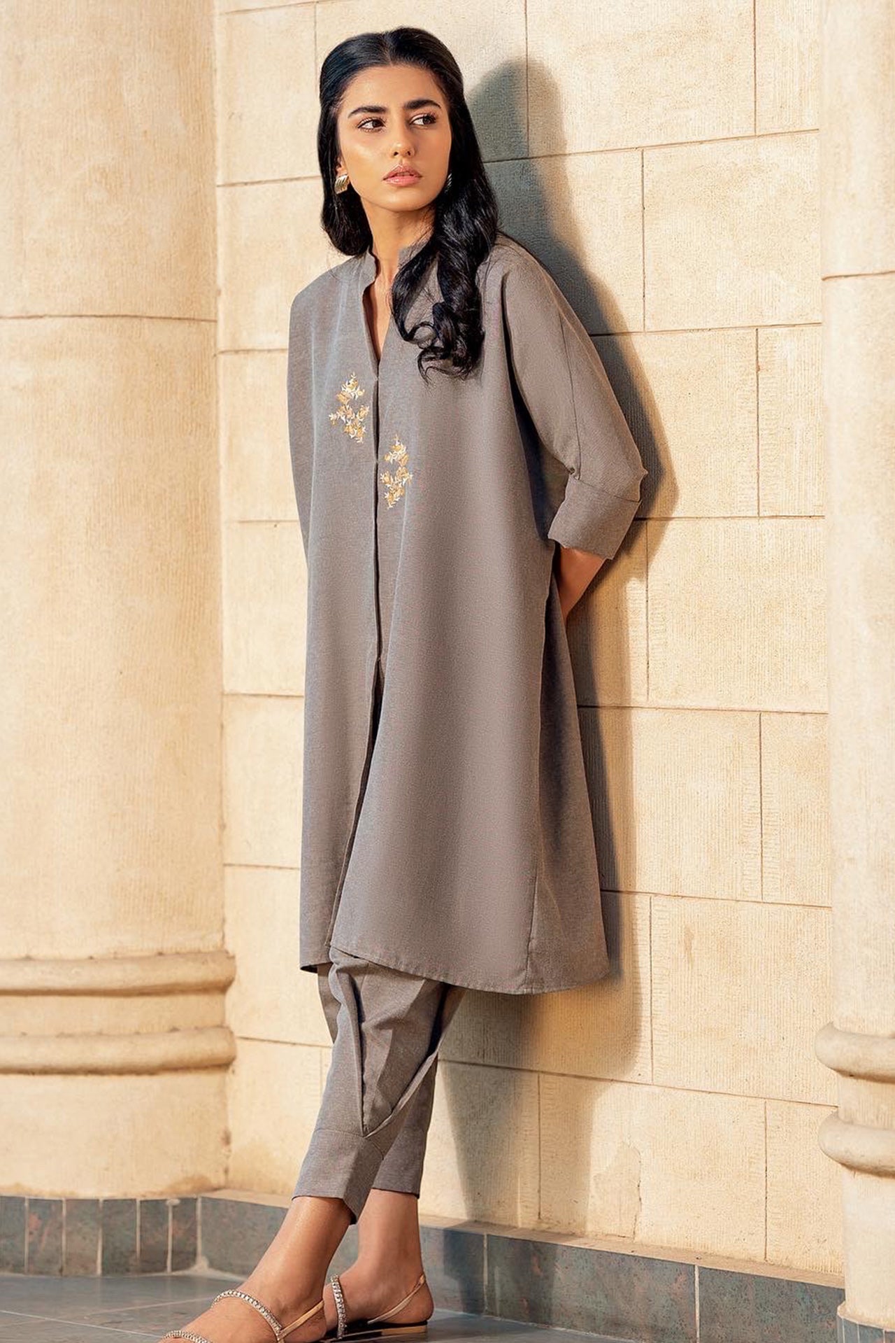The Winter Pret 902 - SoveThe Winter Pret 902