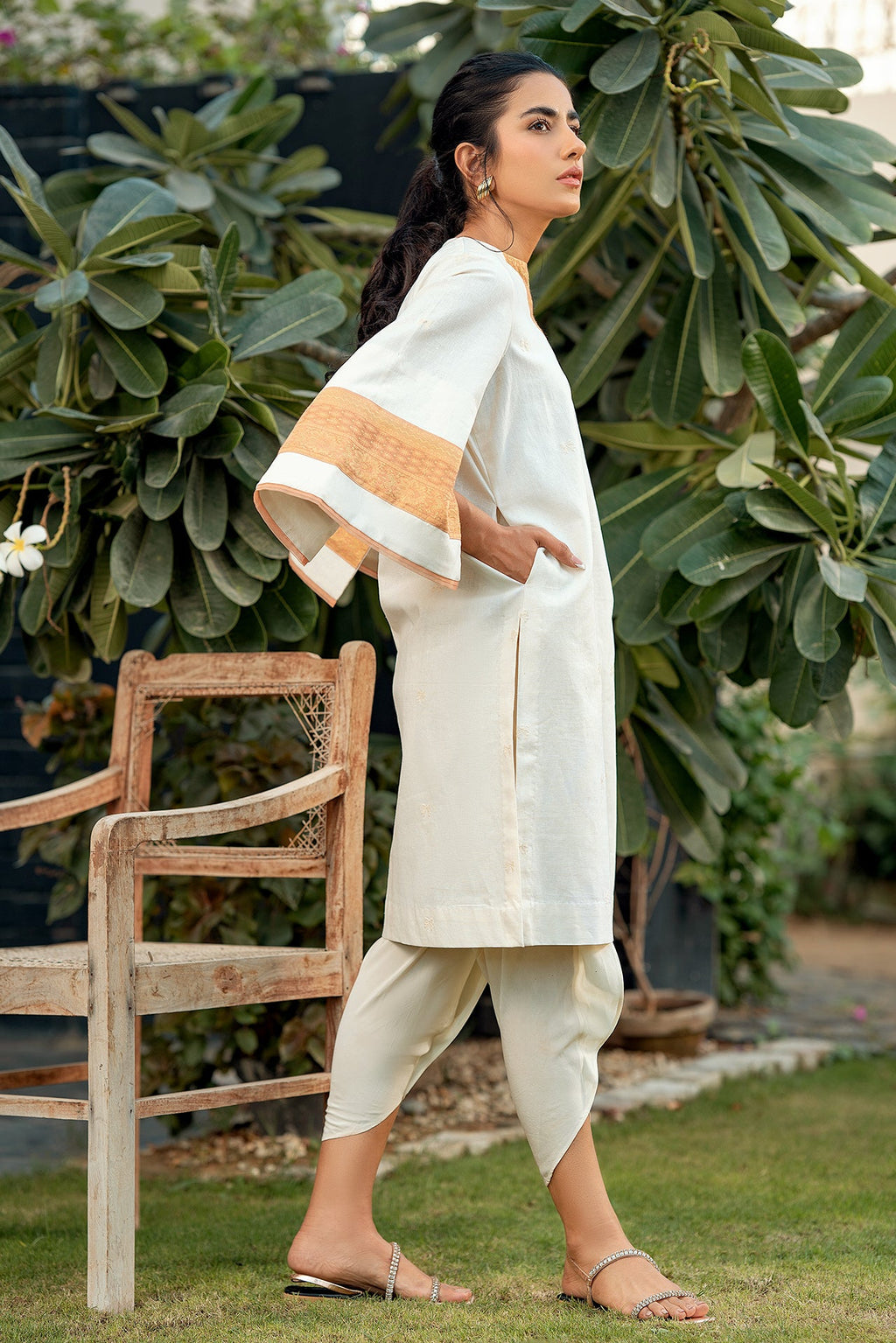 The Winter Pret 906 - SoveThe Winter Pret 906
