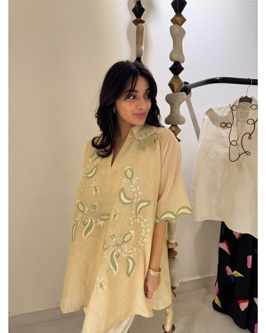 Vaneeza - SoveVaneeza